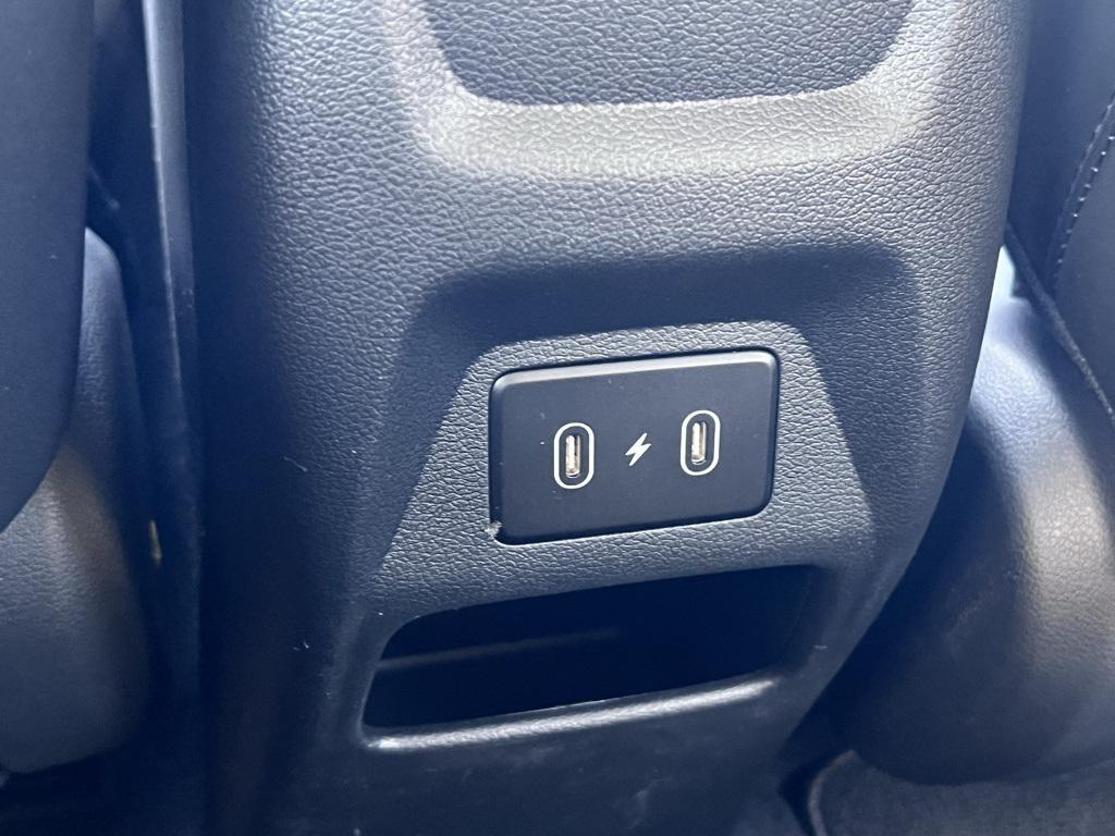 new 2025 Hyundai Venue car, priced at $22,572