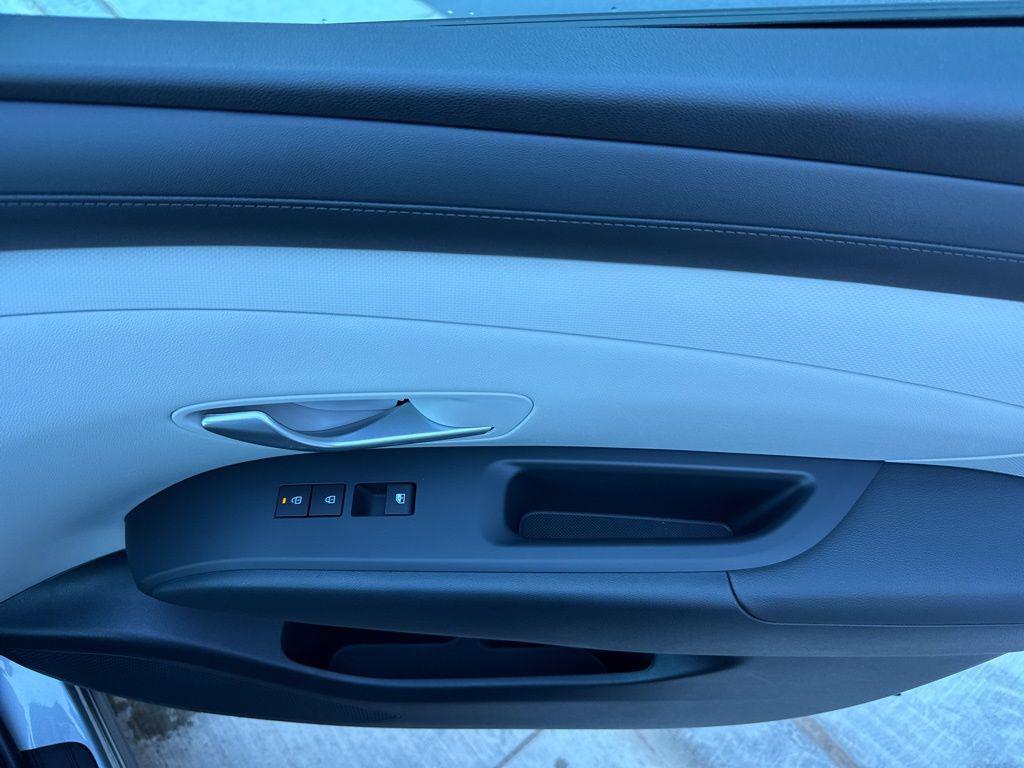 new 2026 Hyundai Tucson car, priced at $28,090