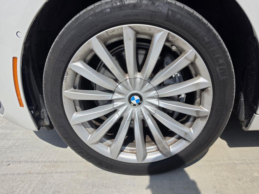 used 2022 BMW 740 car, priced at $34,299