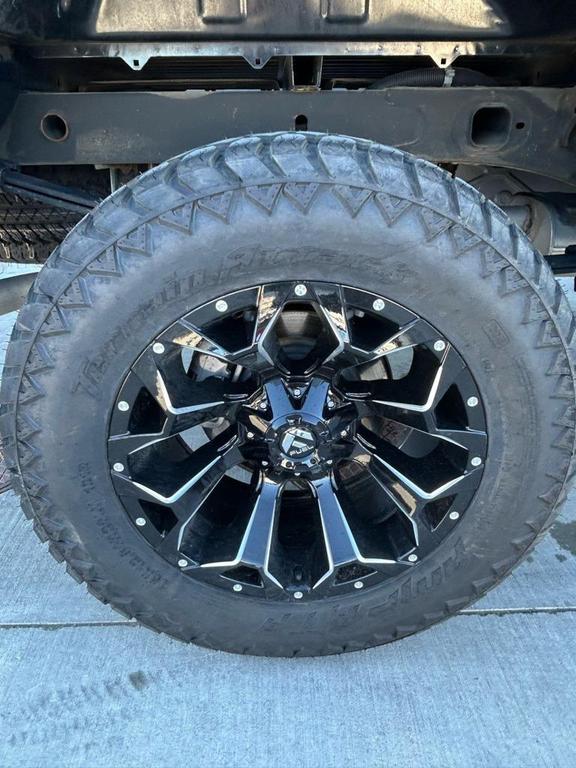 used 2025 Chevrolet Silverado 1500 car, priced at $45,001