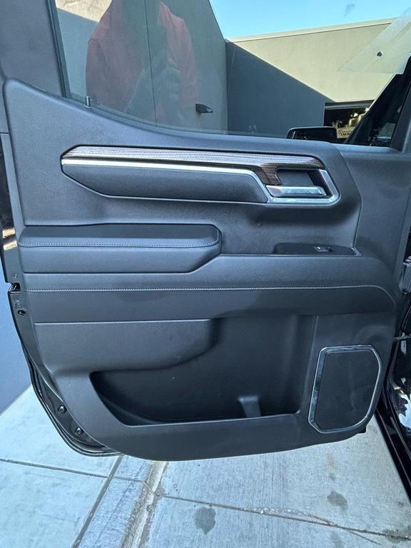 used 2025 Chevrolet Silverado 1500 car, priced at $45,001
