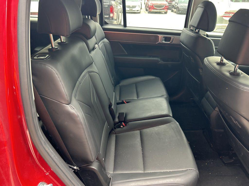 used 2024 Hyundai Santa Fe car, priced at $28,249