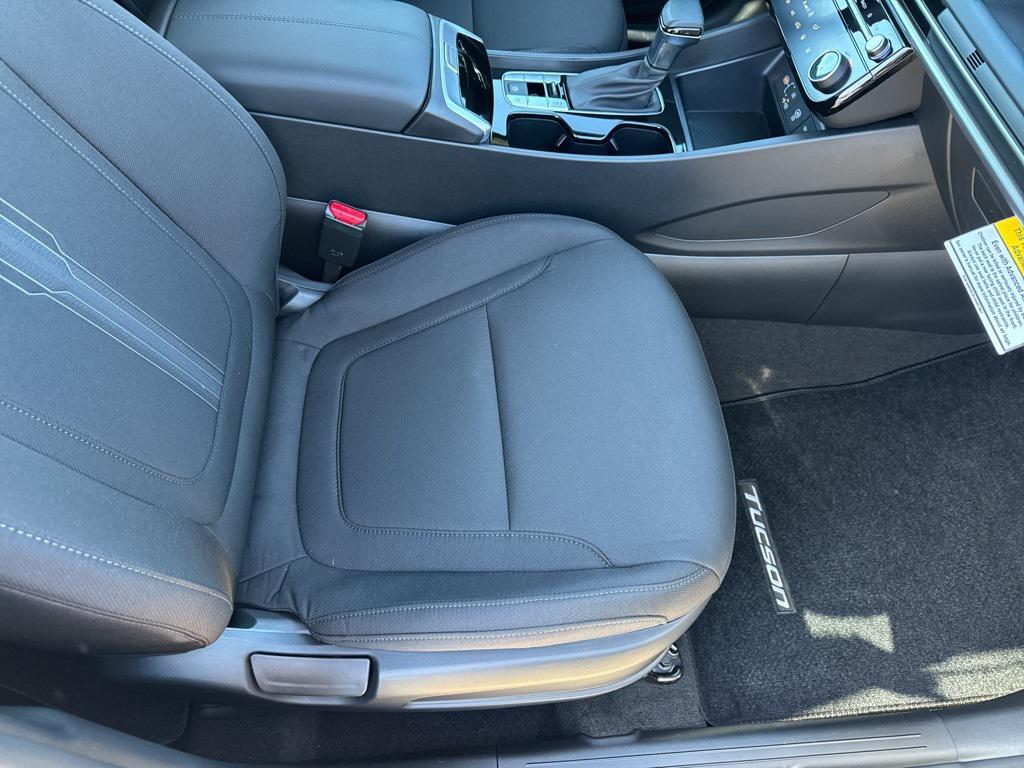 new 2026 Hyundai Tucson car, priced at $28,184