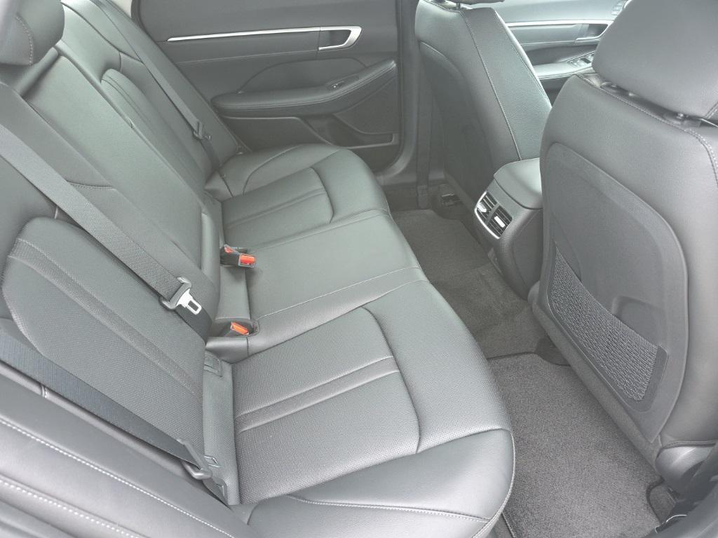 new 2025 Hyundai Sonata Hybrid car, priced at $34,149