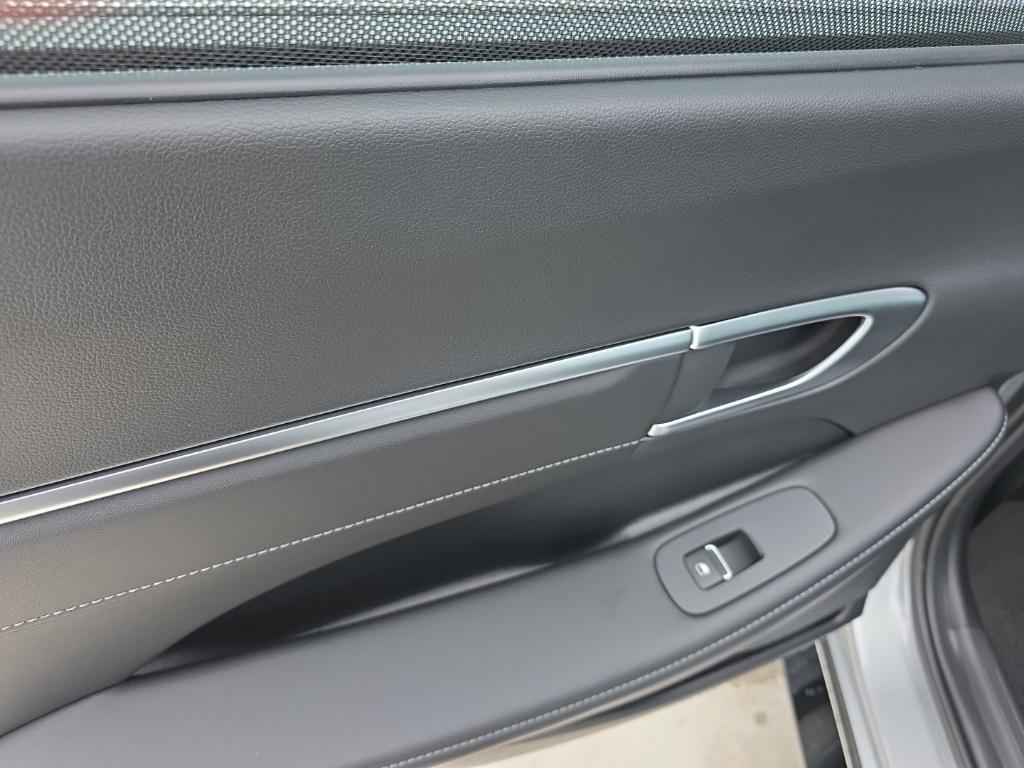 new 2025 Hyundai Sonata Hybrid car, priced at $34,149