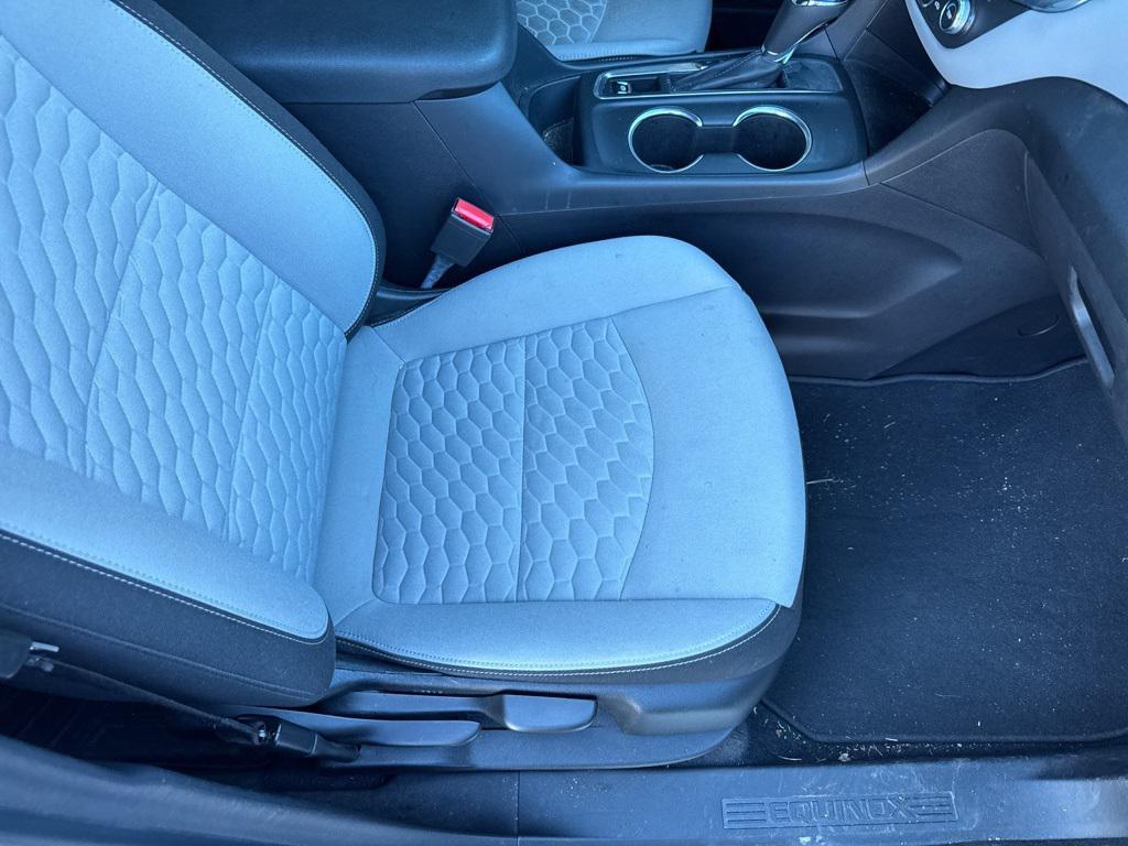 used 2021 Chevrolet Equinox car, priced at $15,500