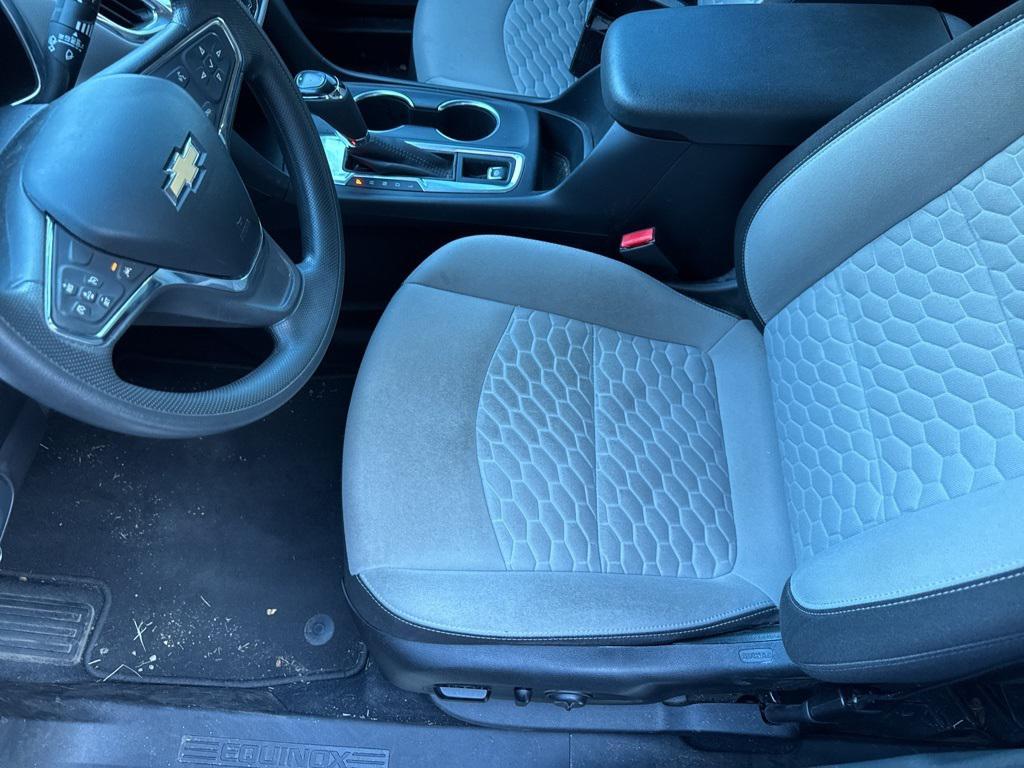 used 2021 Chevrolet Equinox car, priced at $15,500