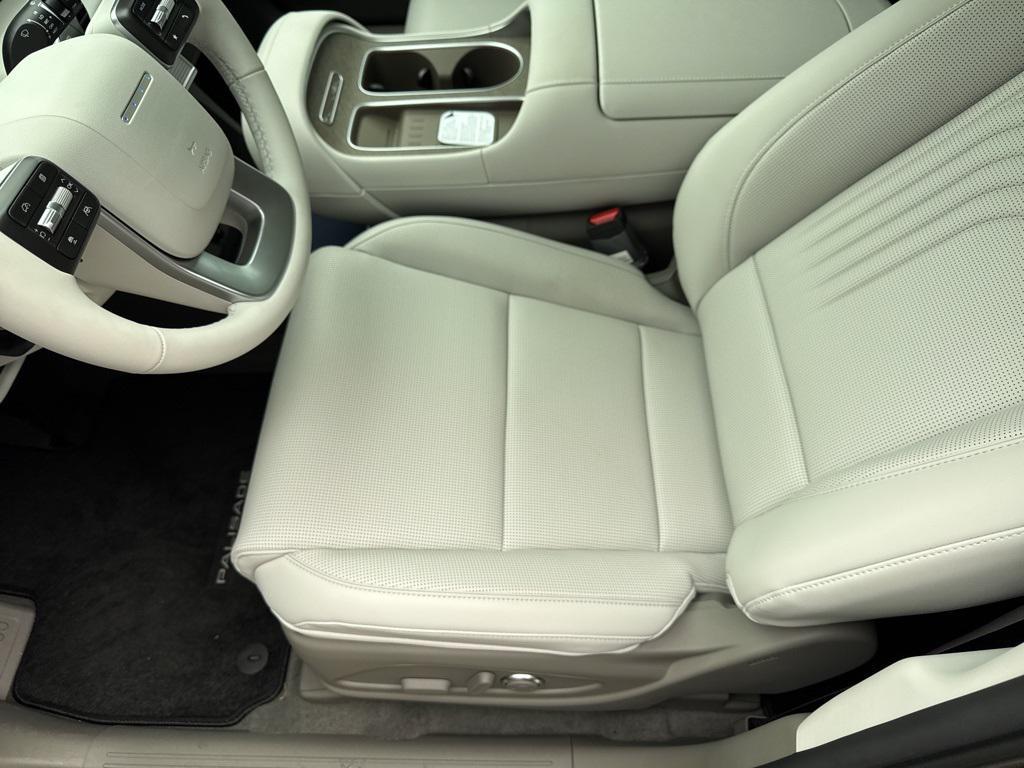new 2026 Hyundai Palisade Hybrid car, priced at $48,910