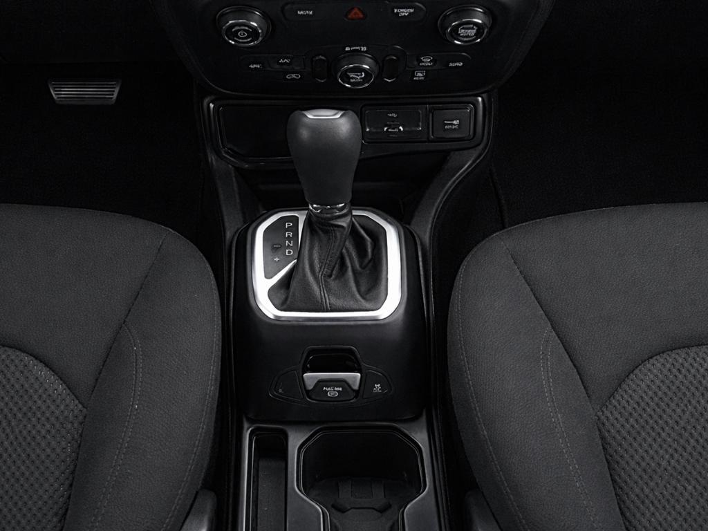 used 2020 Jeep Renegade car, priced at $16,189