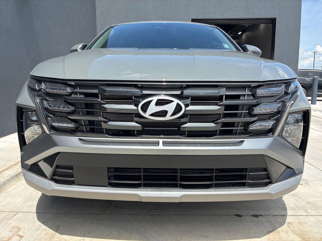 new 2026 Hyundai Tucson car, priced at $30,778