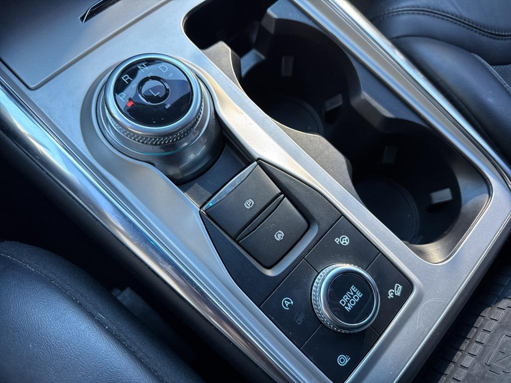 used 2022 Ford Explorer car, priced at $29,117