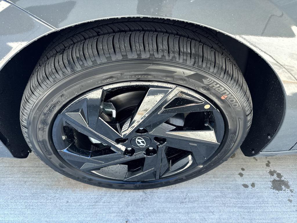 new 2026 Hyundai Elantra car, priced at $25,835