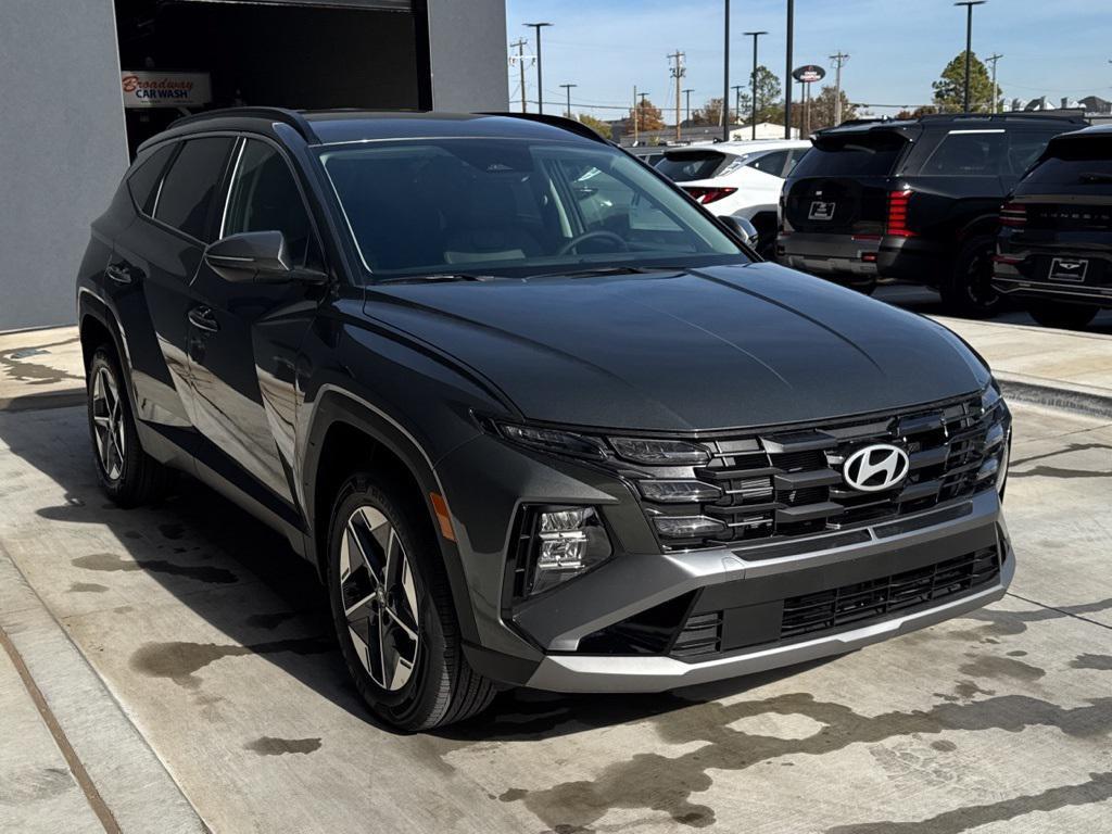 new 2026 Hyundai TUCSON Hybrid car, priced at $35,262