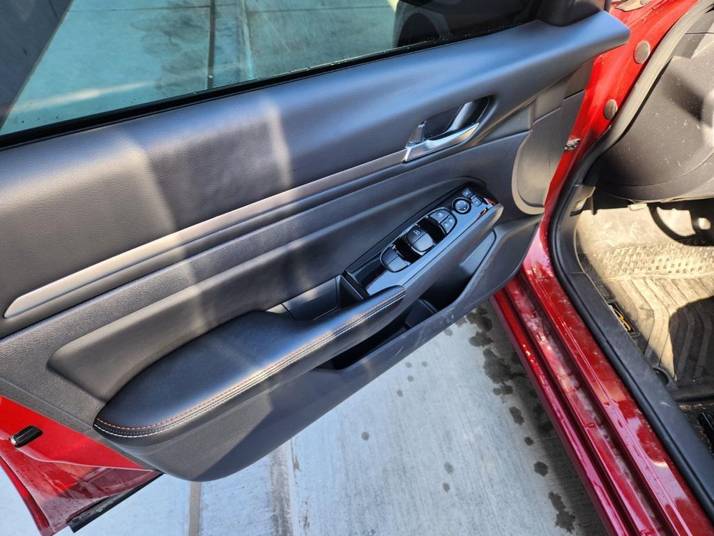 used 2024 Nissan Altima car, priced at $23,250