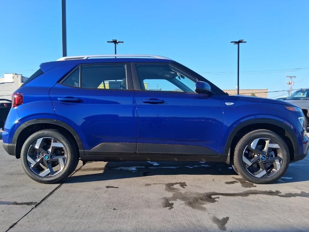 new 2025 Hyundai Venue car, priced at $22,572