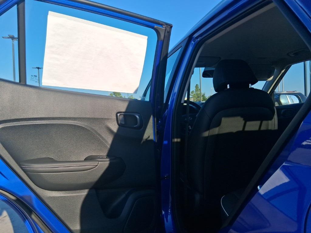 new 2025 Hyundai Venue car, priced at $22,572