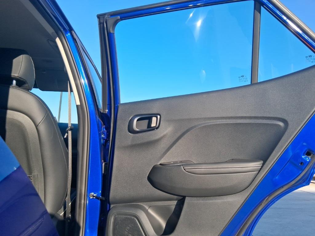 new 2025 Hyundai Venue car, priced at $22,572