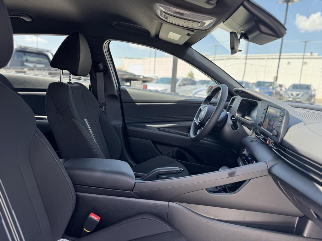 new 2025 Hyundai Elantra car, priced at $18,636