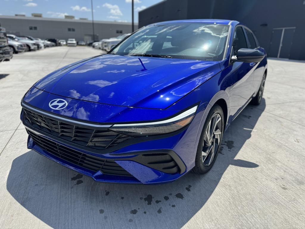 new 2025 Hyundai Elantra car, priced at $18,636