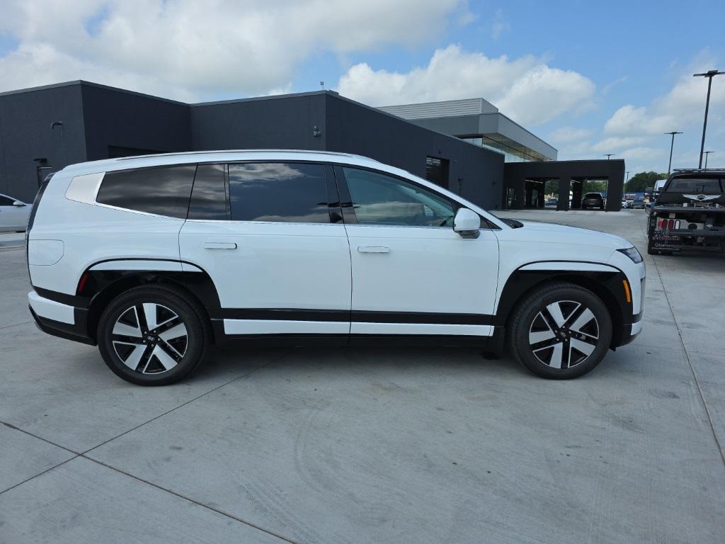 new 2026 Hyundai IONIQ 9 car, priced at $59,111