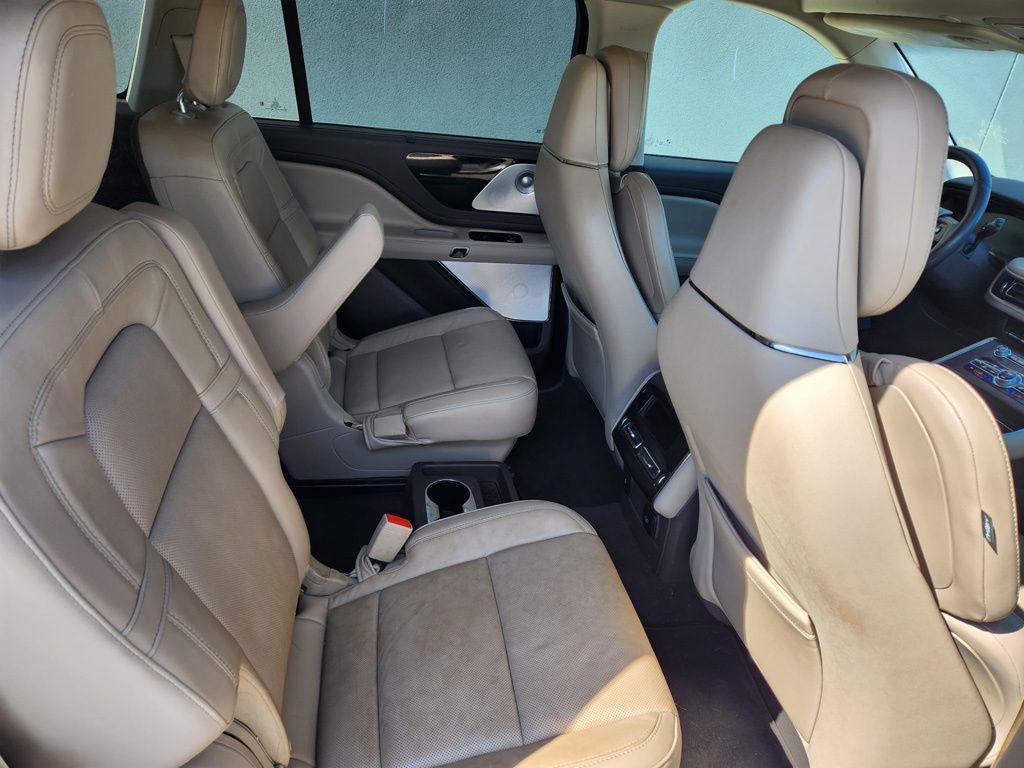 used 2022 Lincoln Aviator car, priced at $38,494