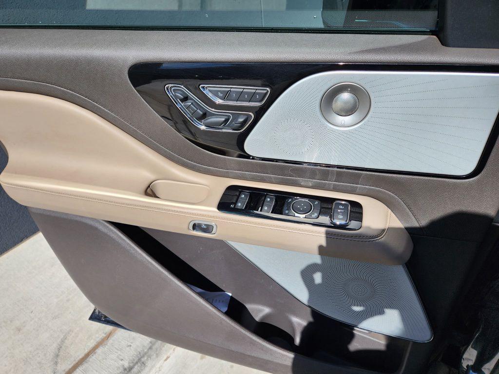 used 2022 Lincoln Aviator car, priced at $38,494