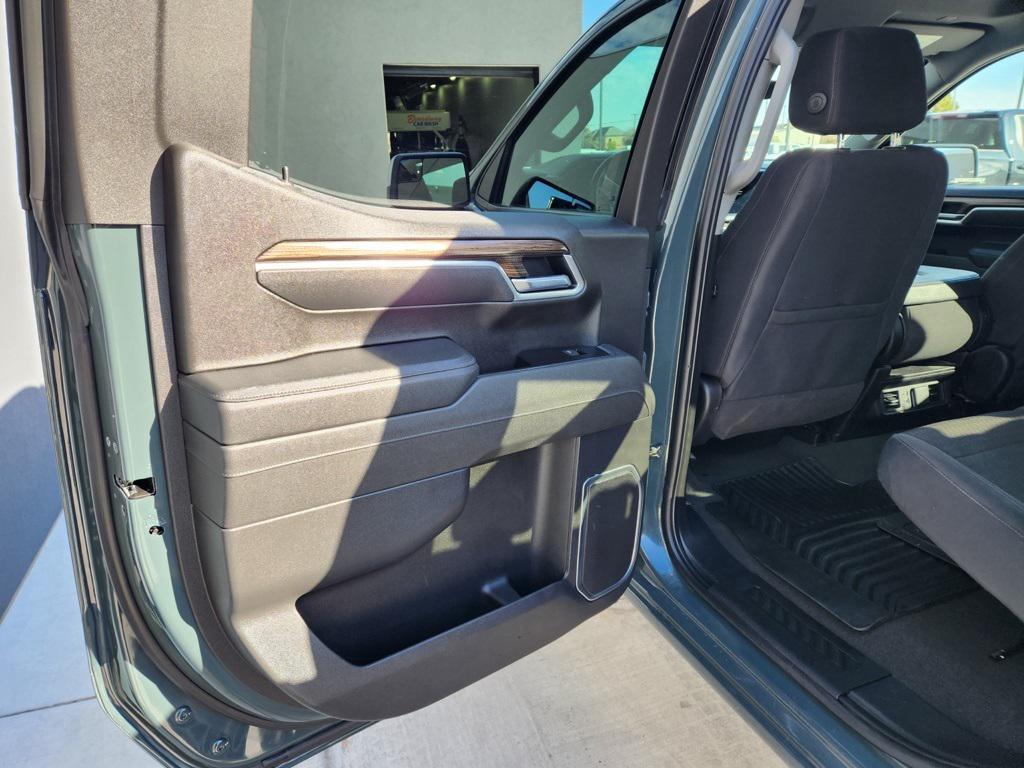 used 2025 Chevrolet Silverado 1500 car, priced at $46,201