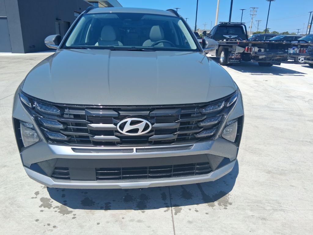 new 2025 Hyundai Tucson car, priced at $32,349