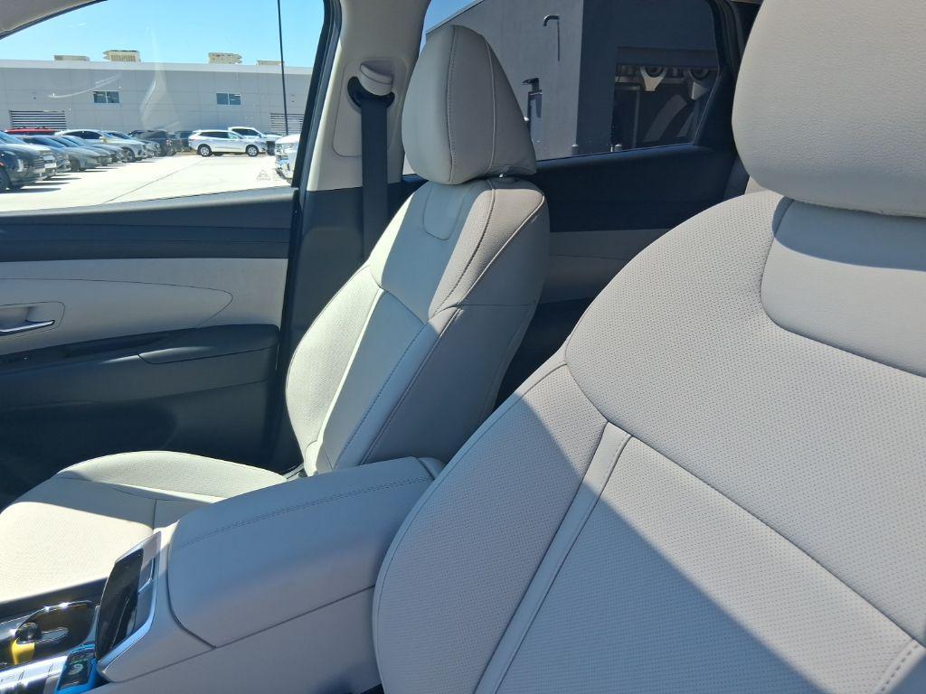 new 2025 Hyundai Tucson car, priced at $32,349