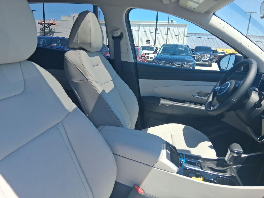 new 2025 Hyundai Tucson car, priced at $32,349