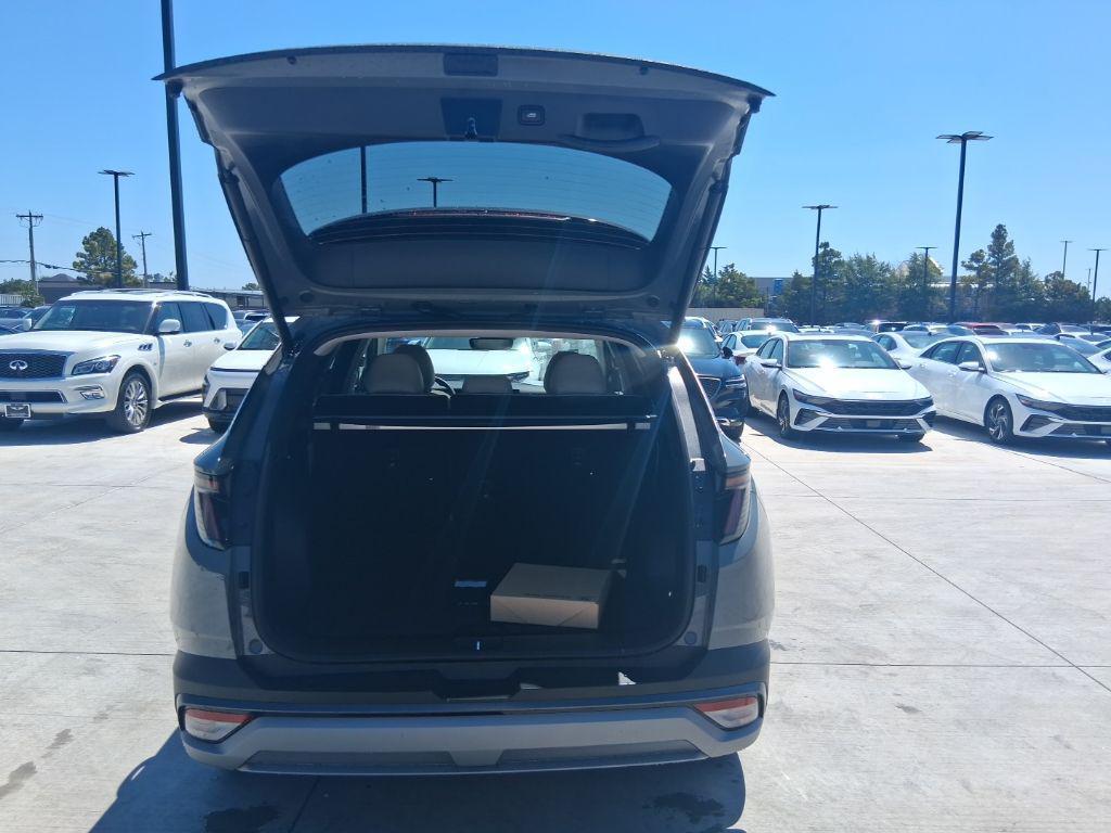 new 2025 Hyundai Tucson car, priced at $32,349