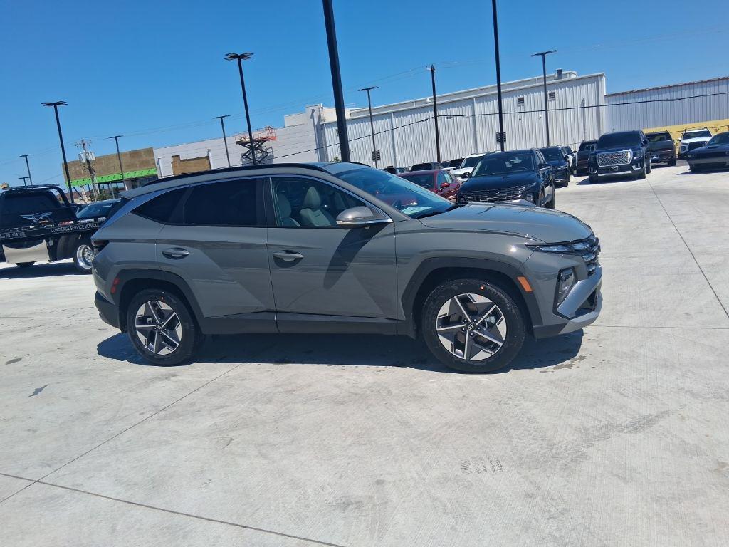 new 2025 Hyundai Tucson car, priced at $32,349