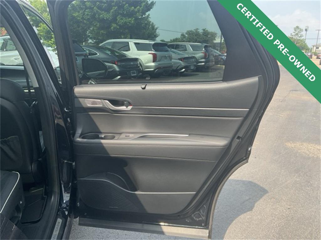 used 2024 Hyundai Palisade car, priced at $38,291