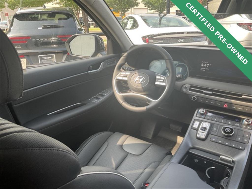 used 2024 Hyundai Palisade car, priced at $38,291