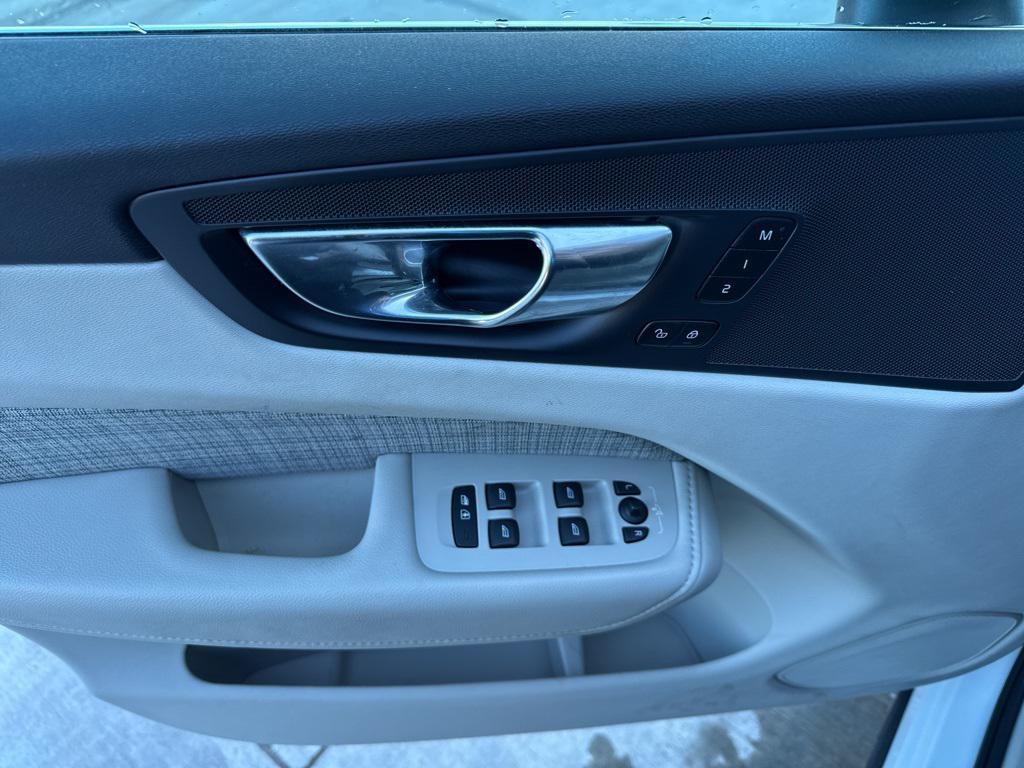 used 2022 Volvo XC60 car, priced at $22,500
