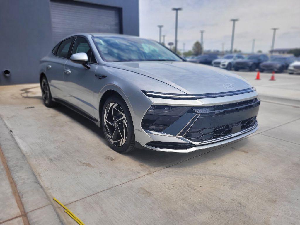 new 2026 Hyundai Sonata car, priced at $31,321