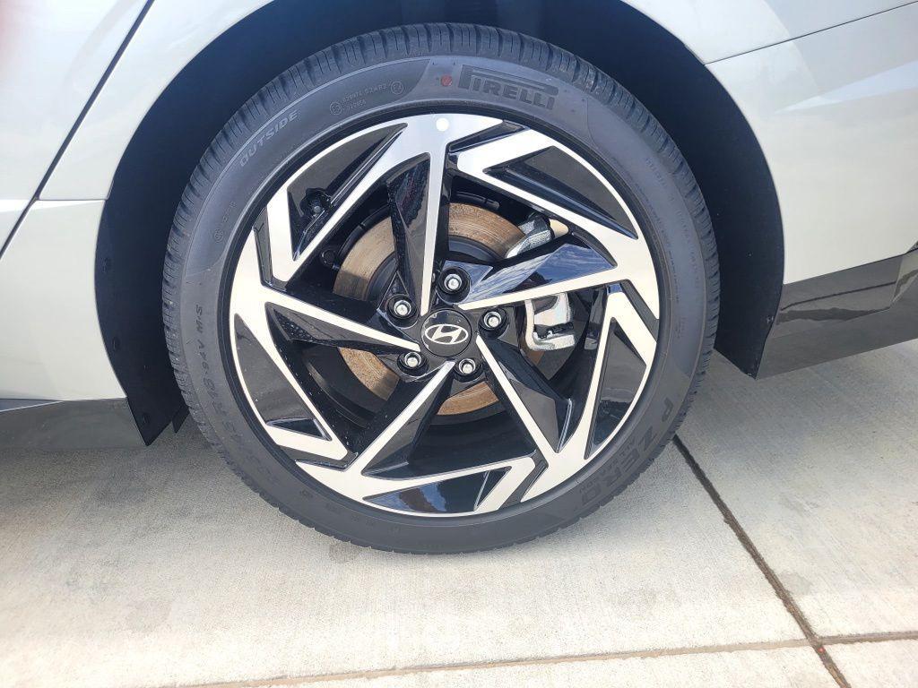 new 2026 Hyundai Sonata car, priced at $31,321