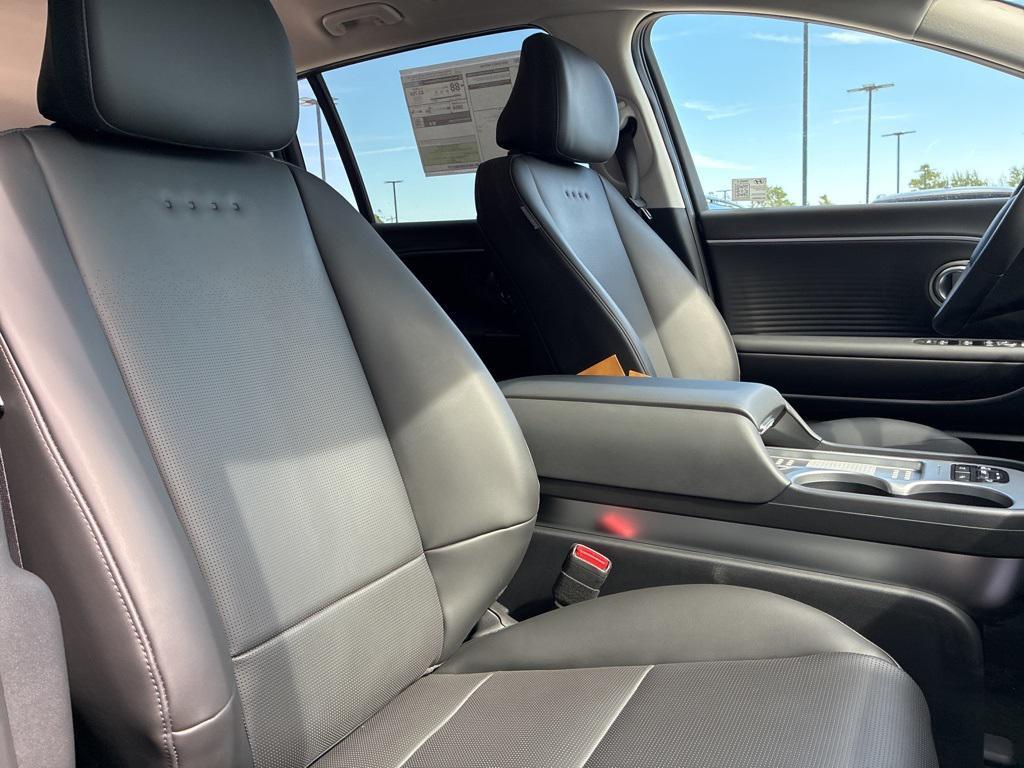 new 2026 Hyundai IONIQ 9 car, priced at $58,342