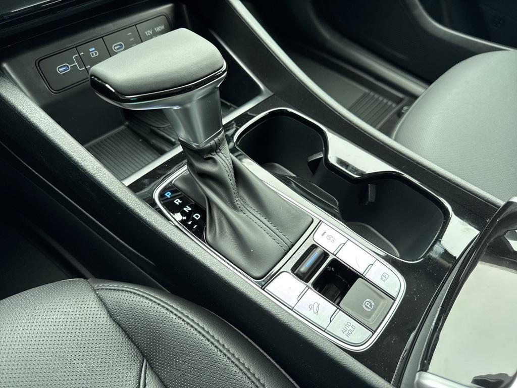 new 2026 Hyundai Tucson car, priced at $33,311