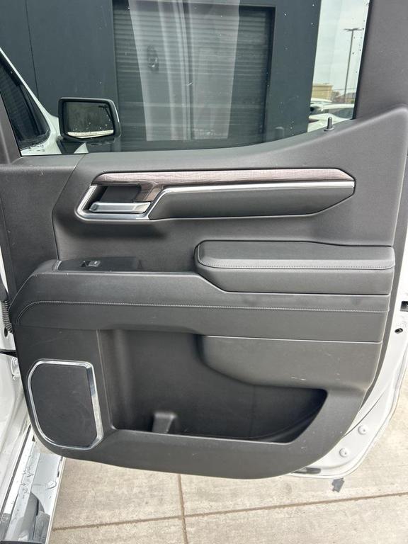 used 2024 Chevrolet Silverado 1500 car, priced at $39,901