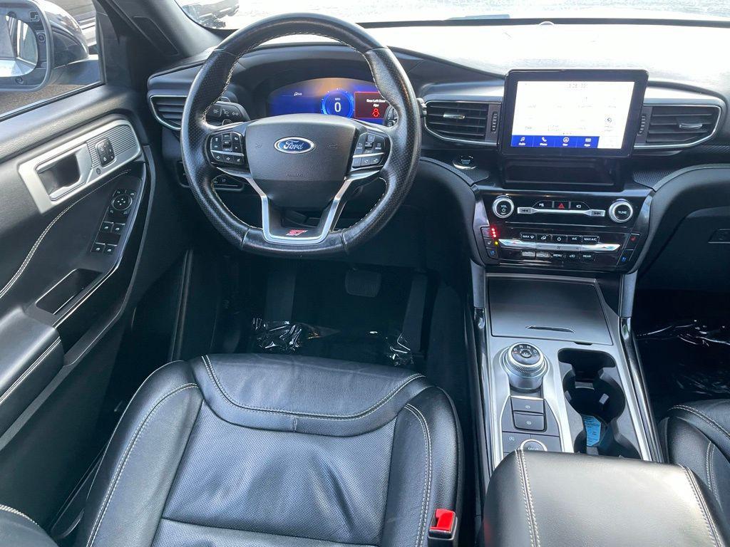 used 2023 Ford Explorer car, priced at $37,500