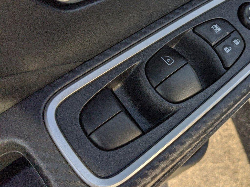 new 2025 Nissan Versa car, priced at $21,600