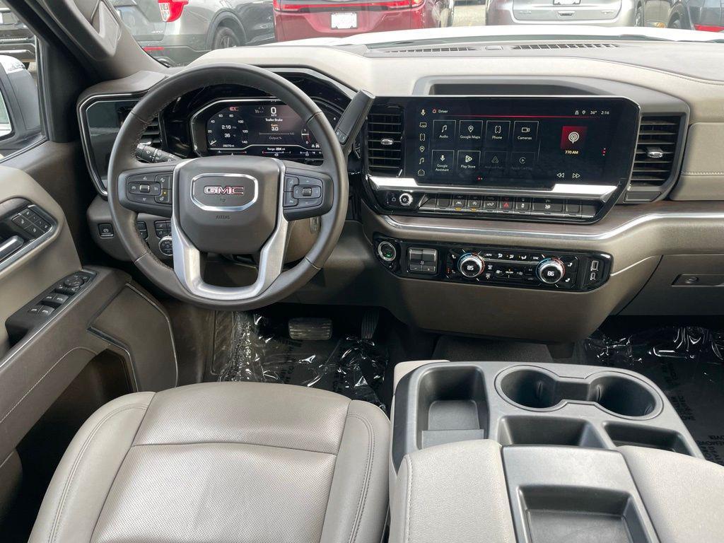 used 2025 GMC Sierra 1500 car, priced at $42,800