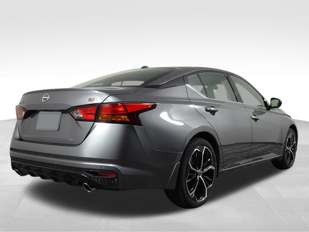 new 2025 Nissan Altima car, priced at $31,730