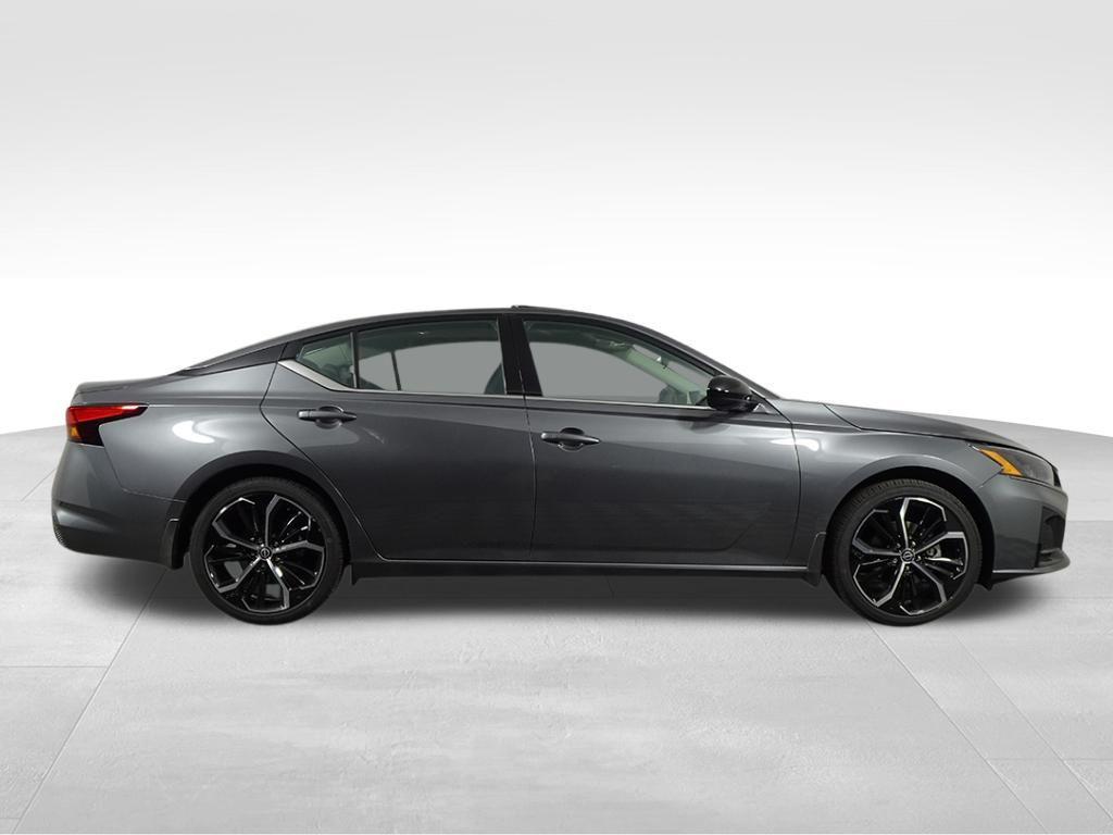 new 2025 Nissan Altima car, priced at $31,730