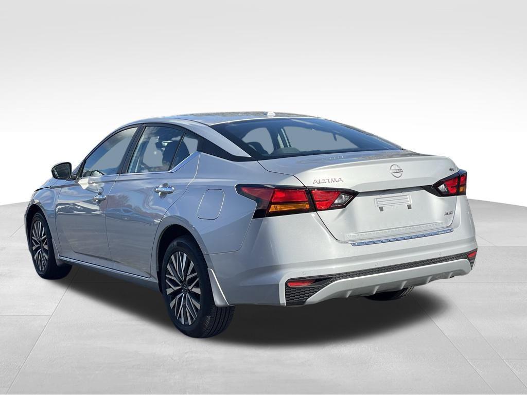 used 2023 Nissan Altima car, priced at $16,178