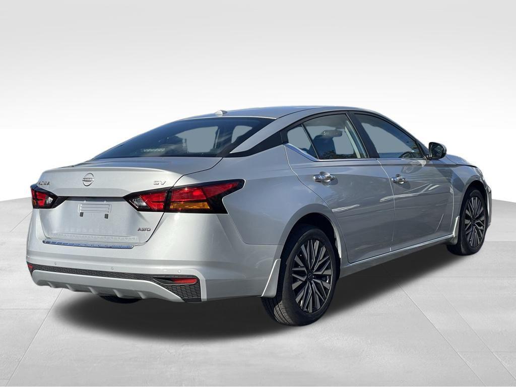 used 2023 Nissan Altima car, priced at $16,178