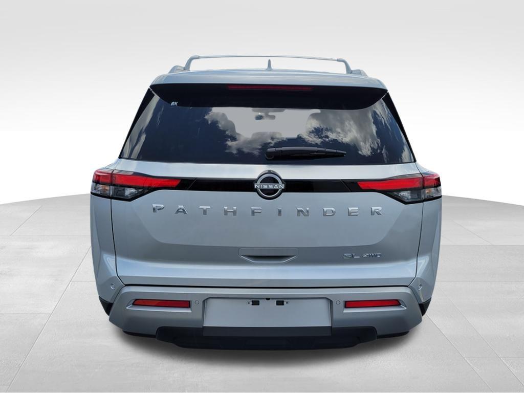 new 2025 Nissan Pathfinder car, priced at $38,250