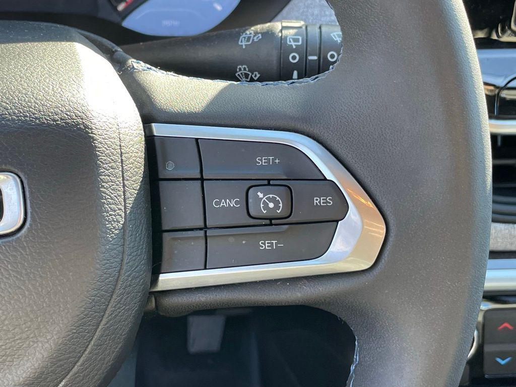 used 2022 Jeep Compass car, priced at $18,495