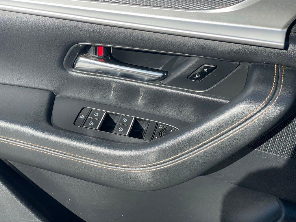 used 2024 Mazda CX-90 car, priced at $23,276